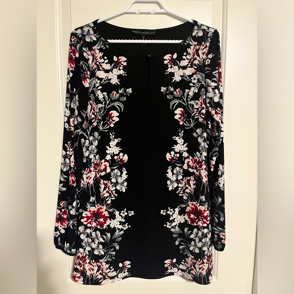 White House Black Market Floral Print jersey tunic size M